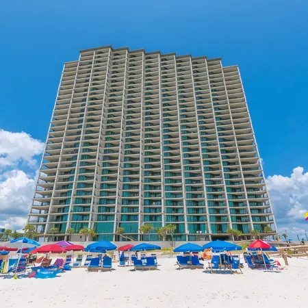 Beach all DAY! ! Lazy river. Gulf front .3 bed/4bath Executive Class Luxury