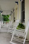 Spacious 1 Br Stratton House: A Cozy Downtown Stay Backing to Culp's Hill - 4-Star