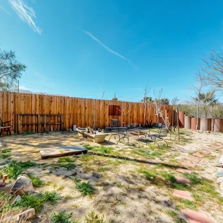 The Bungalow in Downtown Joshua Tree - A Renovated Mid-Century Bungalow