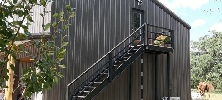 Charming Farmhouse studio ! Packed with modern amenities with all the charm! Hotels in Williamson County