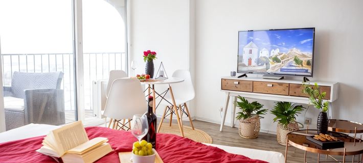☆Modern apartment☆Wide view☆29th floor☆Neflix☆Center☆ Hotels in Augsburg