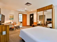 Oft Alfre Hotels - Goiânia Hotels near Buritis Park