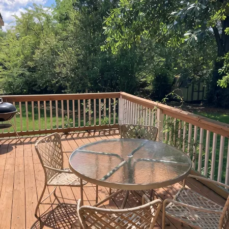 Great weekend getaway just a mile from downtown!