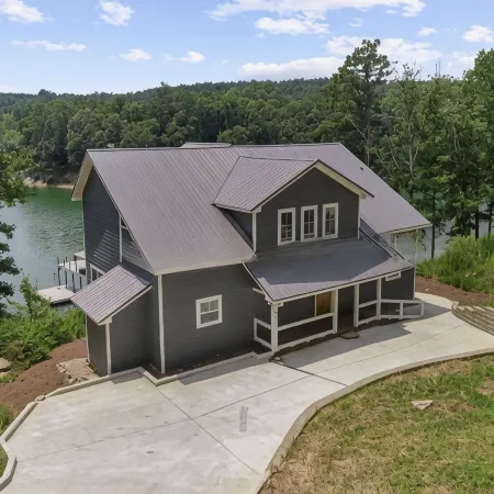 ☀️NEW HOME☀️ - 2 Master Bedrooms, Double Decker Dock, Lillypad, Paddle Boards