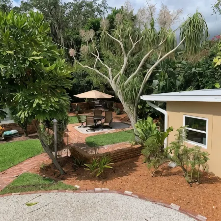 Courtyard Bungalow