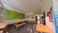 Babelfish Hostel - breakfast
