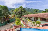 Suites Casa Azul-Vila do Abraão- Conforto, Limpeza, ótima localização -  Appartamenti vacanze