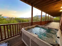 Amazing Brand New 8Bdrm Cabin-Pool-Arcades-Gazebo - 5-Star