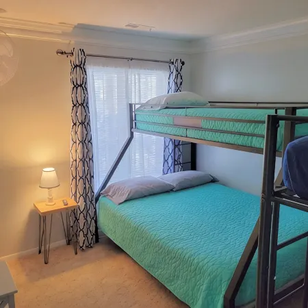 Spacious, Two Bedroom Condo at the Center of the Crystal Coast