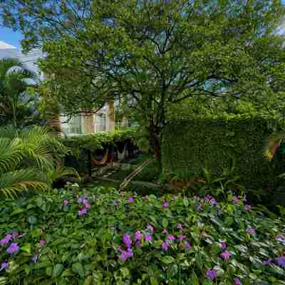Walled City 2BR | Private Patio + Rooftop Pools Hotel Exterior