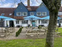 Hockley House - parking