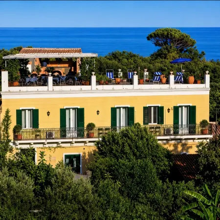 Palazzo Giovanni Bed and Breakfast