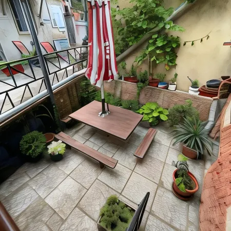 Hillside Guesthouse