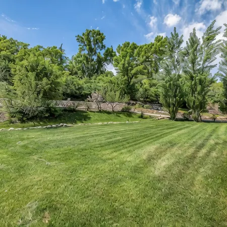 Luxurious Private Estate with Hot Tub. Game Room, Grand Piano- Near Ski Resort Hoteles en Holladay