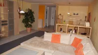 Exclusive vacation apartment near the lake in a residential complex with a park-like garden - Wi-Fi