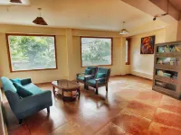 Hotel Rising Star with Garden with Private Parking Near to Mall Road โรงแรมในมานาลี