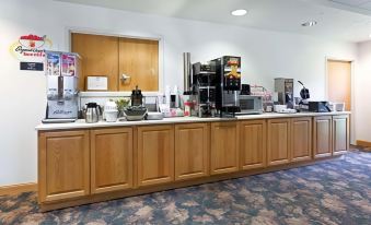Super 8 by Wyndham Alma