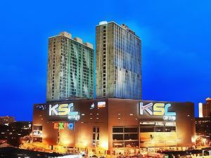 KSL City Mall 7-10Pax 2B2B Netflix-Smarttv 65Inch