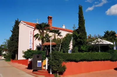 Hotel Makin Hotel di Lovrecica