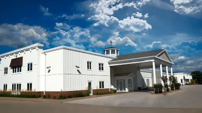 The Ingleside Hotel Hotels near Silvernail Shopping Center