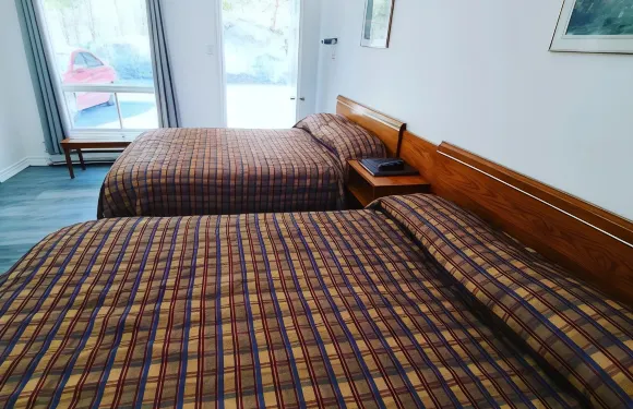 伯恩索爾汽車旅館