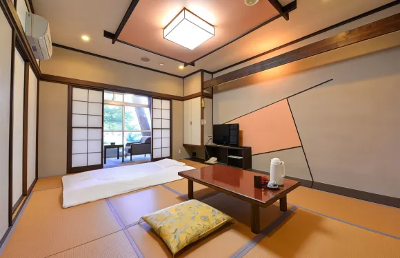 新花之茶屋酒店