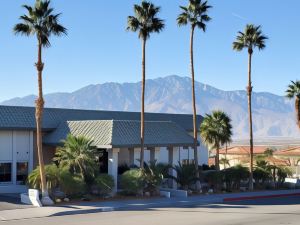 Azure Palm Hot Springs