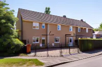 Prelude Guesthouse, Brigsley Grimsby Hotels near Waltham Windmill