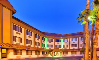 Holiday Inn Express la Mesa Near Sdsu