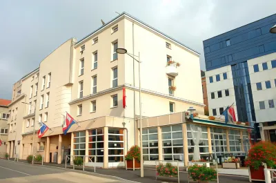 Hôtel Central Parc Oyonnax