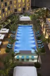 JW Marriott Mumbai Sahar Airport - Luxury