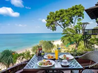 Nirvana  Beach Resort 涅槃海灘度假村 坎甜海滩附近的飯店