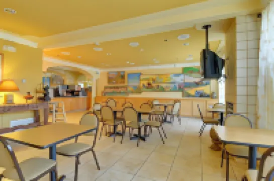 La Quinta Inn & Suites by Wyndham Los Banos