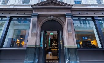 Hub by Premier Inn London City Bank
