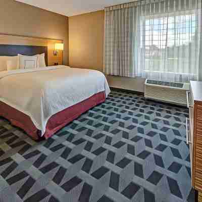 TownePlace Suites Auburn University Area Rooms