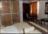 Gade Place Hotel Hotels in Rumuekini