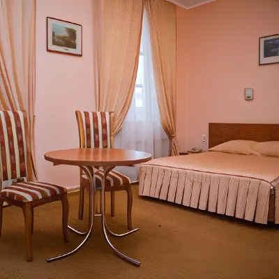 Assol Hotel Các khách sạn gần Nii Mvs Yufu