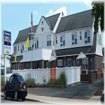 Pelican Point Motel فنادق في Manasquan