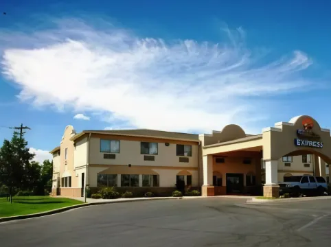 First Choice Inn at the Swell