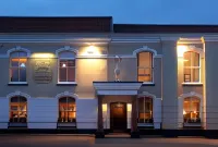 The White Hart Hotel Hotels in 