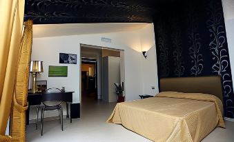 Regalpetra Hotel