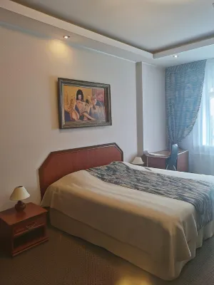 Evropejskaya Hotel