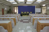 Hotel Gitrary Pati Hotels in Margorejo