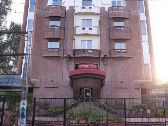 Carlton Tower Hotel Lahore