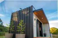 Pavilions at Lenswood Hotels in Basket Range