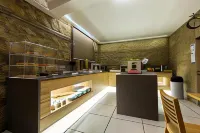 Plana Hotel - breakfast