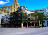 Hotel St. Michel Hotels near University of Miami