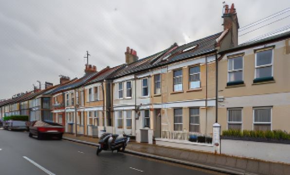 4. 플렉시스테이 아..