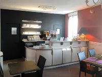 Hotel du Touring فنادق في Beaulieu-sur-Dordogne
