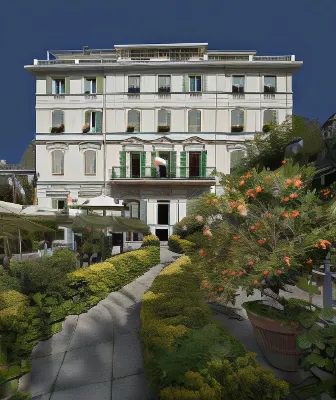 Hotel Alexander & Spa Hotels near Lido Annunziata